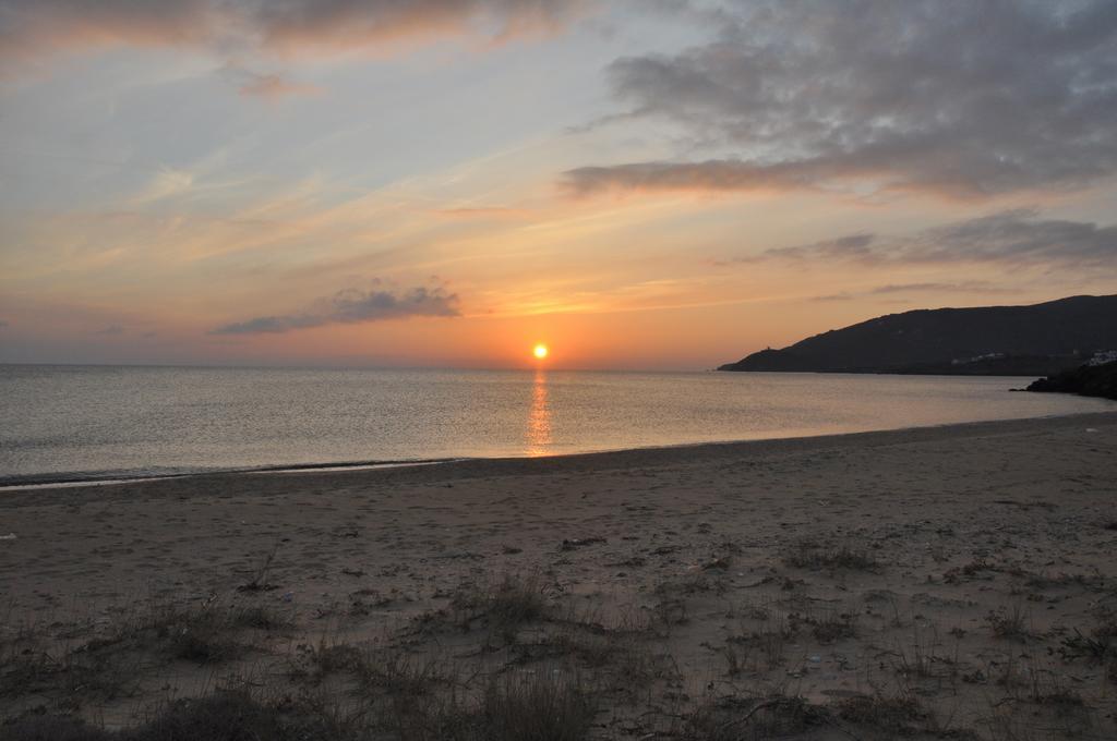 Andros Maisonettes Áyios Pétros エクステリア 写真